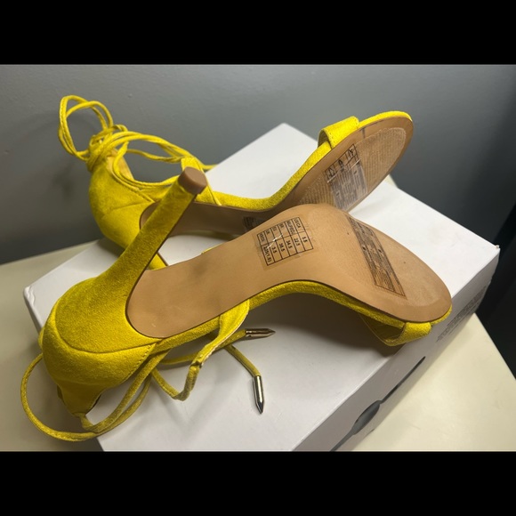 Forever 21 heels size 5.5 - Picture 2 of 4